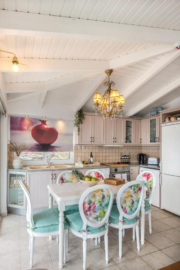 Dream House Efi Apartment Ravdhoukha Luaran gambar
